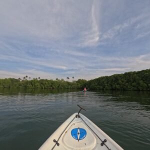Beach Scenery - Experience a serene kayaking journey through lus #28961799